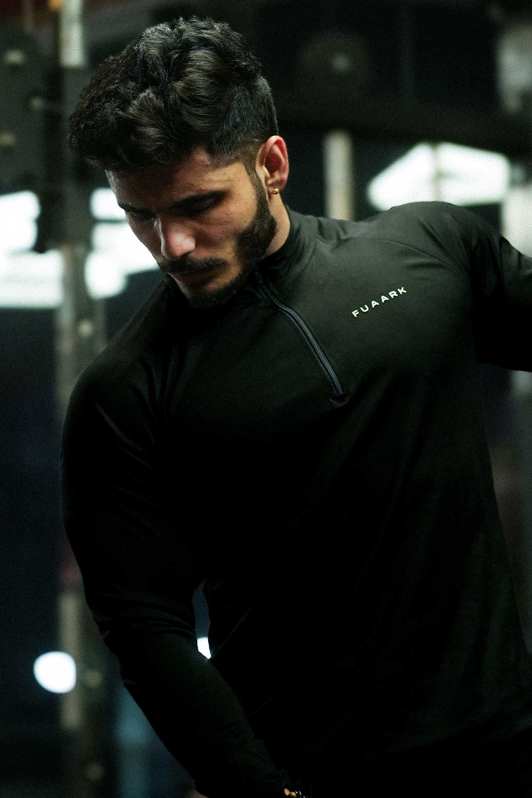 Axis Pullover Black